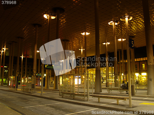 Image of bus stop