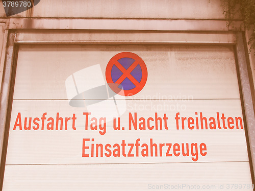 Image of  No parking sign vintage