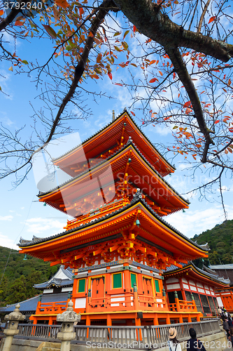 Image of Japnese temple Kiyomizu dera in Kyoto.