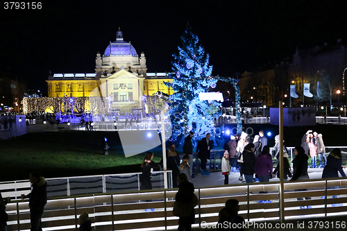 Image of Skating rink in city center