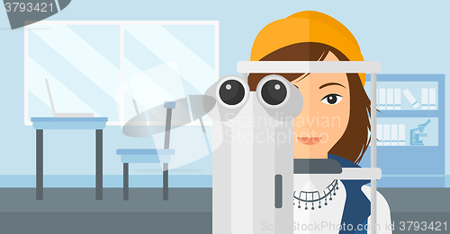 Image of Patient visiting ophthalmologist.