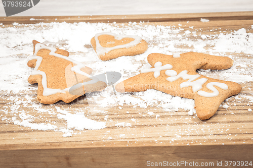 Image of Xmas cookies on a wooden board