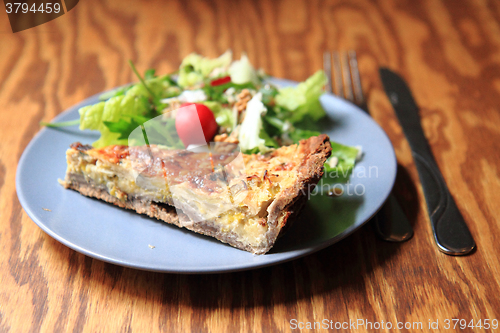 Image of quiche (food from france)