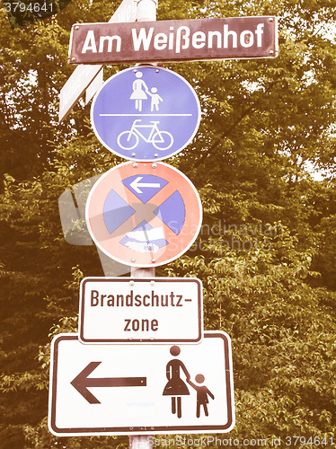 Image of  Pedestrian area sign vintage