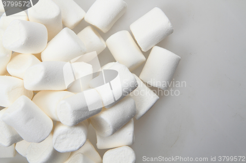Image of white marschmallows background