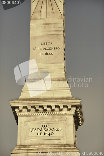 Image of Details of the Monument to the Restorers on Restauradores Square