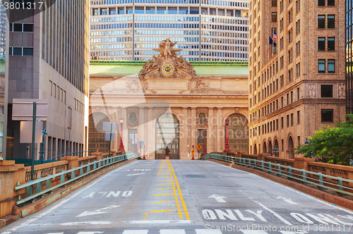 Image of Grand Central Terminal viaduc and old entrance