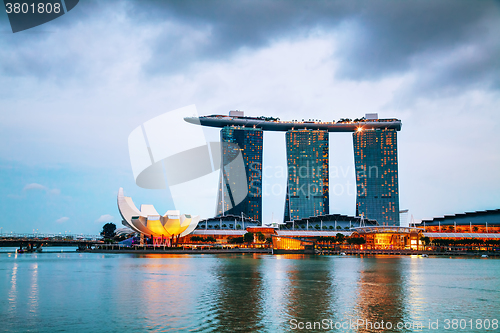 Image of Overview of the marina bay with Marina Bay Sands in Singapore