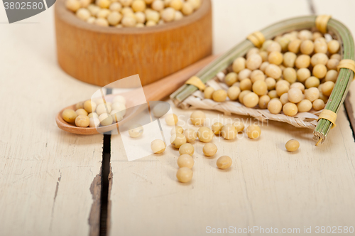 Image of organic soya beans 