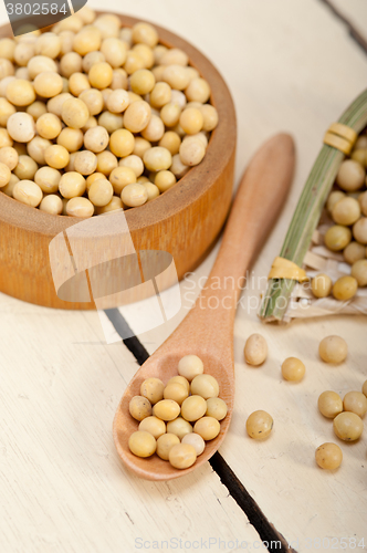 Image of organic soya beans 