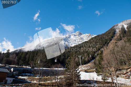 Image of mountain landscape