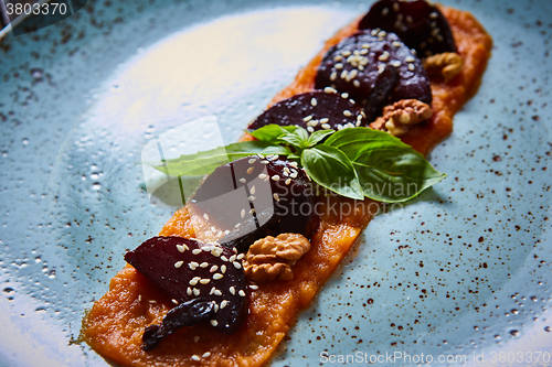 Image of beets with pumpkin puree