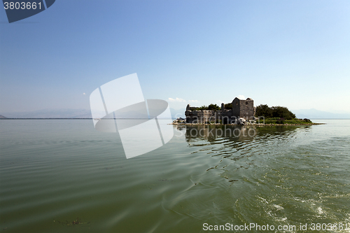 Image of prison in the Skadar Lake  