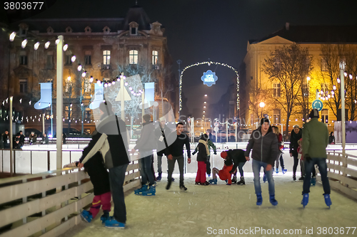 Image of People skating in Zagreb