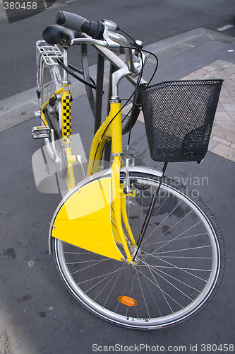 Image of Yellow bike
