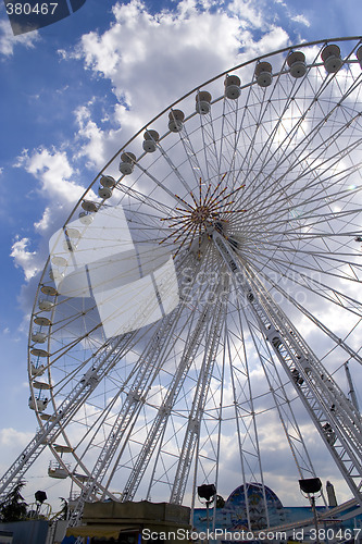 Image of Giant Wheel 3