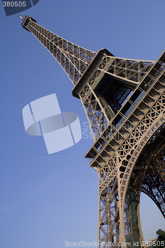 Image of Eiffel Tower 3