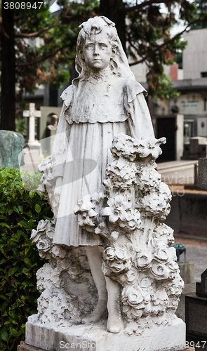 Image of Old Cemetery statue