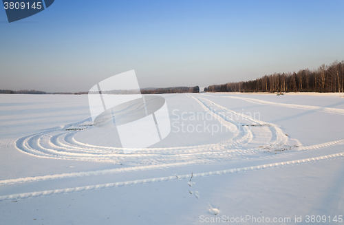 Image of snow covered field  