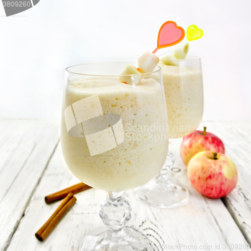 Image of Jelly airy apple in wineglass on table