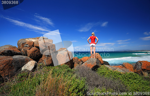 Image of Red Rocks and Sapphire Oceans, Australia