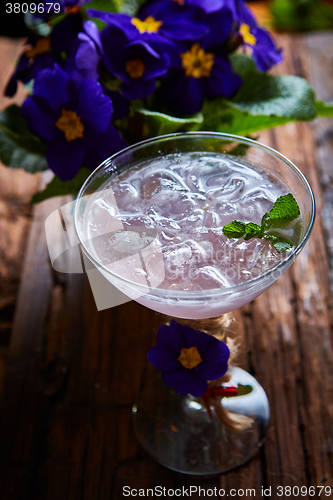 Image of pink cocktails with fresh mint