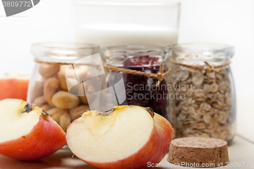 Image of healthy breakfast ingredients