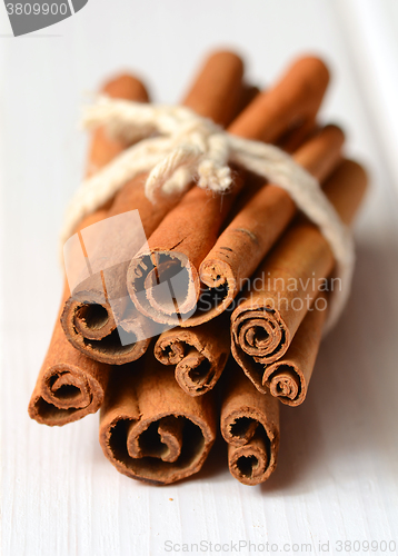 Image of Bunch of cinnamon sticks