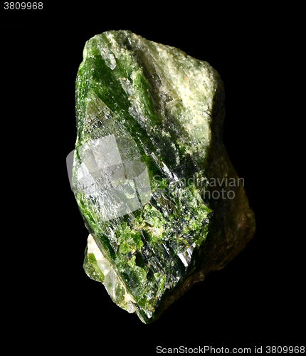 Image of Raw green serpentine mineral