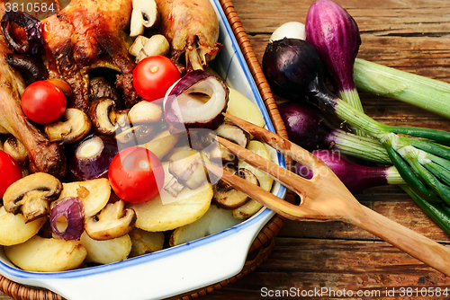 Image of Chicken with potatoes and vegetables