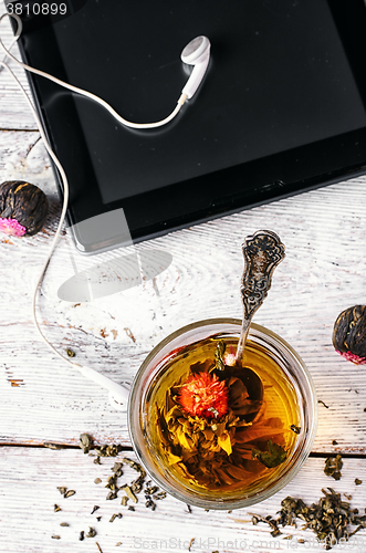 Image of Morning tea and tablet