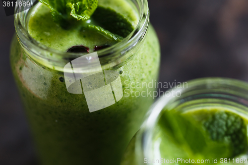 Image of Green smoothie in the jar