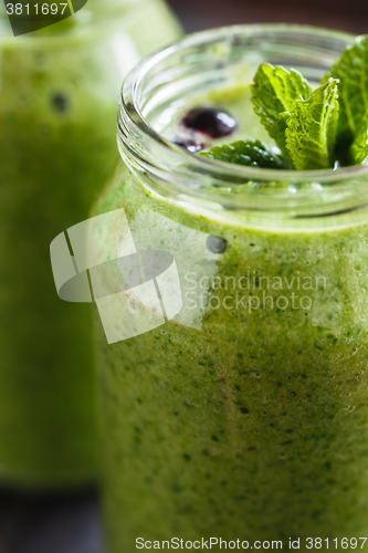 Image of Green smoothie in the jar