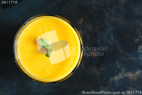 Image of orange smoothie in the glass
