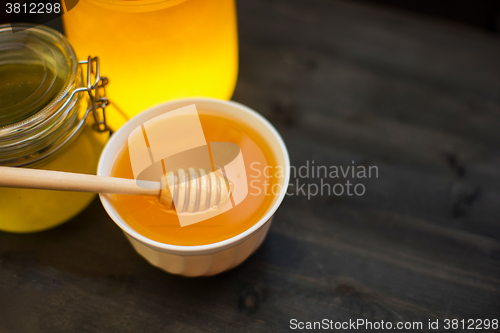 Image of Honey with walnut