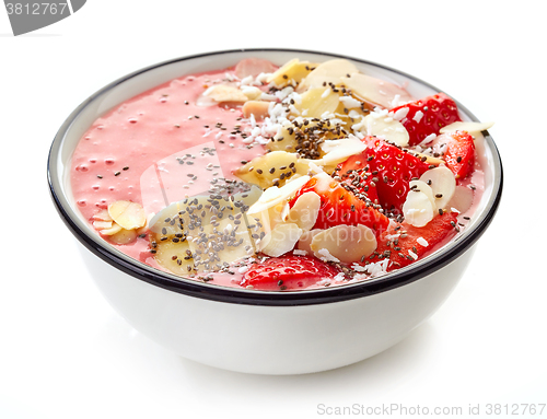 Image of bowl of breakfast smoothie