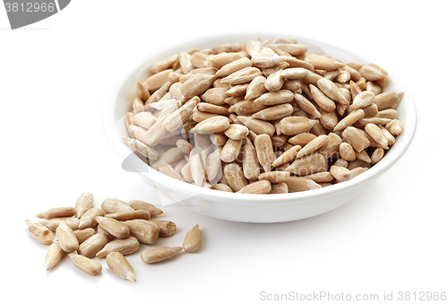 Image of bowl of sunflower seeds
