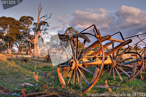 Image of old cart