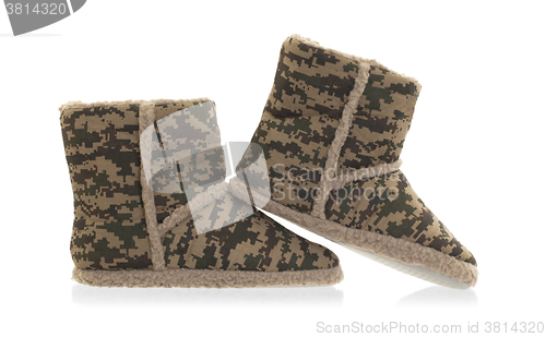 Image of Warm slippers with camouflage print