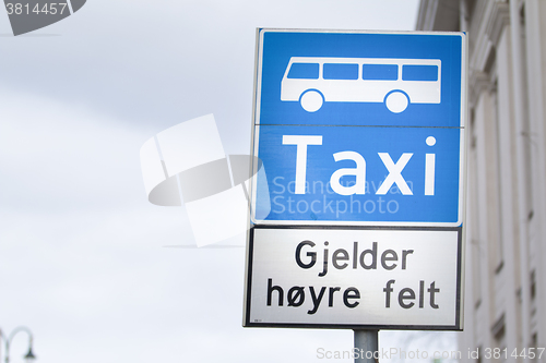 Image of Bus and Taxi Lane