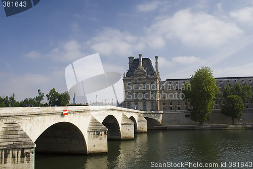 Image of The bridge and the Palace
