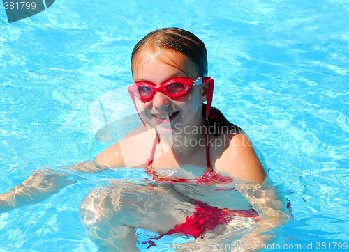 Image of Girl swimming