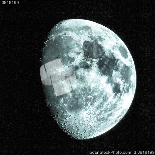 Image of Gibbous moon
