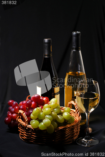 Image of Wine and grapes
