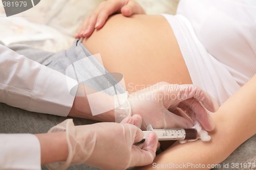 Image of taking of a blood for analysis