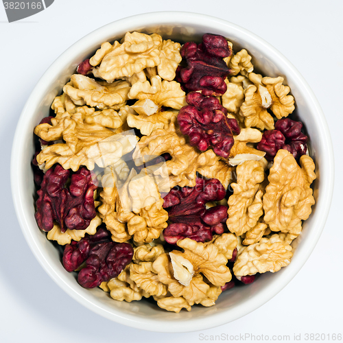 Image of Walnut kernels, halves