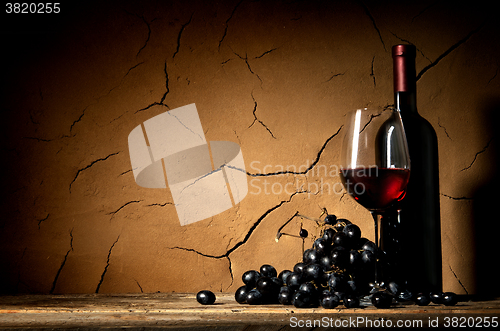 Image of Ripe grape and wine