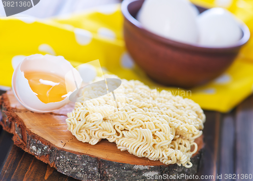 Image of egg noodles