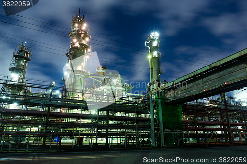 Image of Oil refinery at night