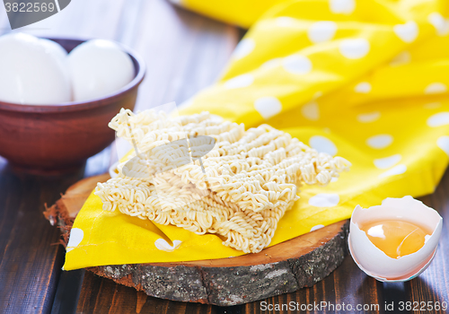 Image of egg noodles